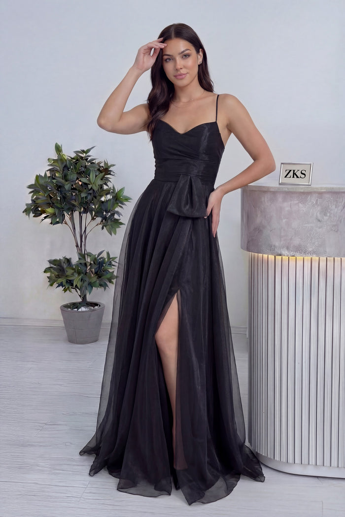 Kadın Siyah Askılı Yırtmaçlı Abiye Elbise