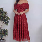 Kırmızı Düşük Omuz Pullu Midi Boy Abiye Elbise