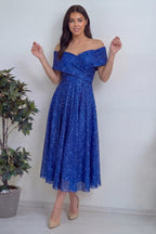 Düşük omuz detaylı pul işlemeli saks kloş kesim mezuniyet için abiye 