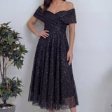 Siyah Düşük Omuz Pullu Midi Boy Abiye Elbise