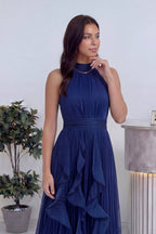 Yakın detay petrol mavisi fırfırlı volanlı şifon uzun abiye nedime 