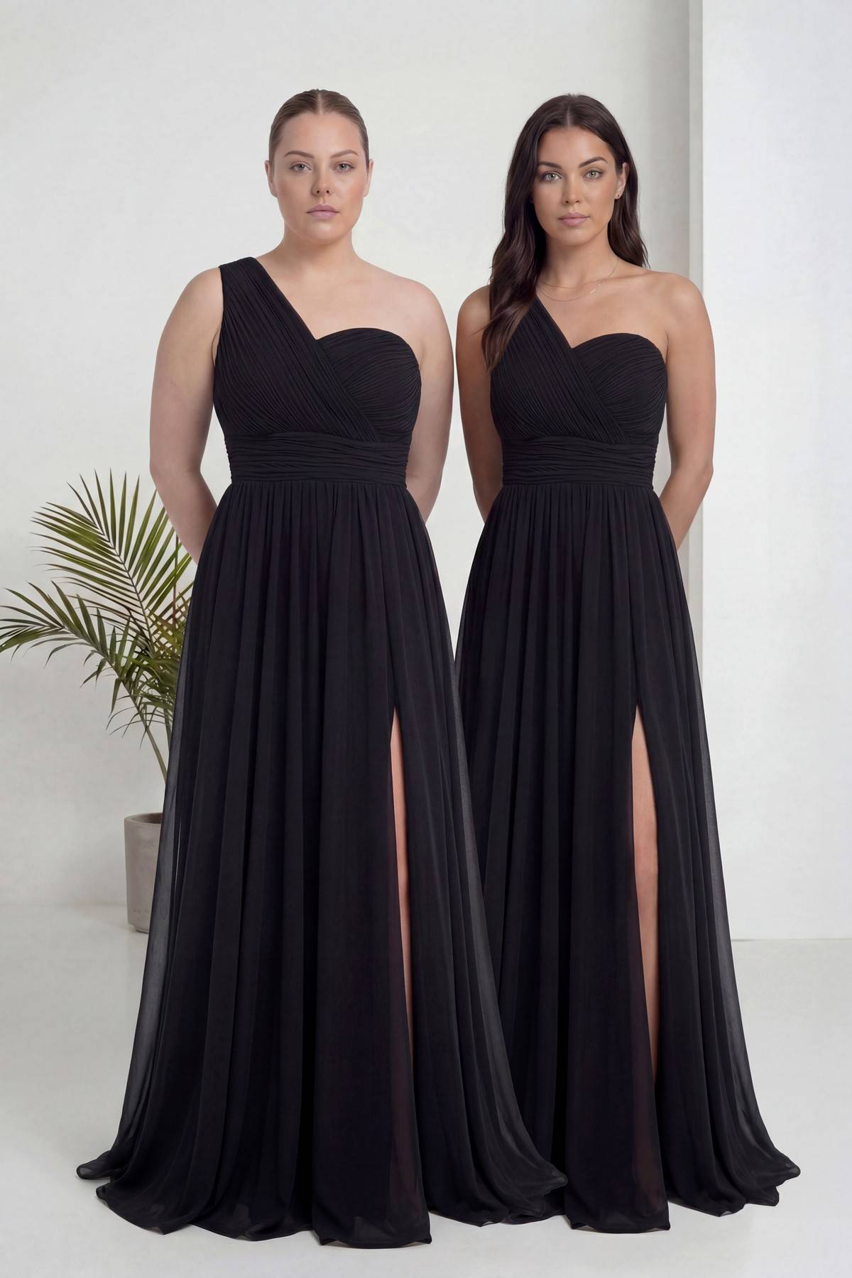 Siyah Tek Omuz Piliseli Kloş Abiye Elbise