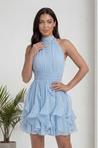 Halter yakalı kuşak ve bağlama detaylı volanlı bebe mavisi kısa abiye