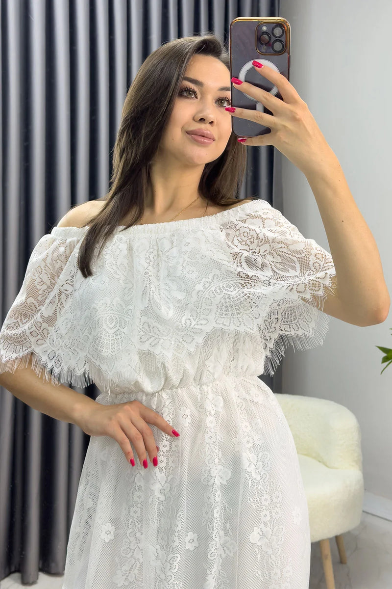 Beyaz Güpür Detay Carmen Elbise