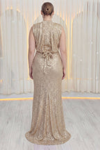 Arkadan Kadın Büyük Beden Bej-Gold Dik Yaka Kuşak Detay Bağlamalı Kolsuz Yırtmaçlı Pul Payet Abiye Elbise
