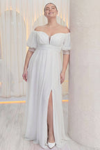 Kısa balon kollu yırtmaçlı kalp yakalı yakada transparan detaylı simli tül beyaz abiye büyük beden hamile 