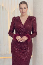 Yakın detay bordo kruvaze yakalı kolları otriş detaylı pul payetli büyük beden abiye 