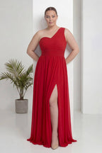 Büyük Beden Kırmızı Tek Omuz Piliseli Şifon Uzun Abiye