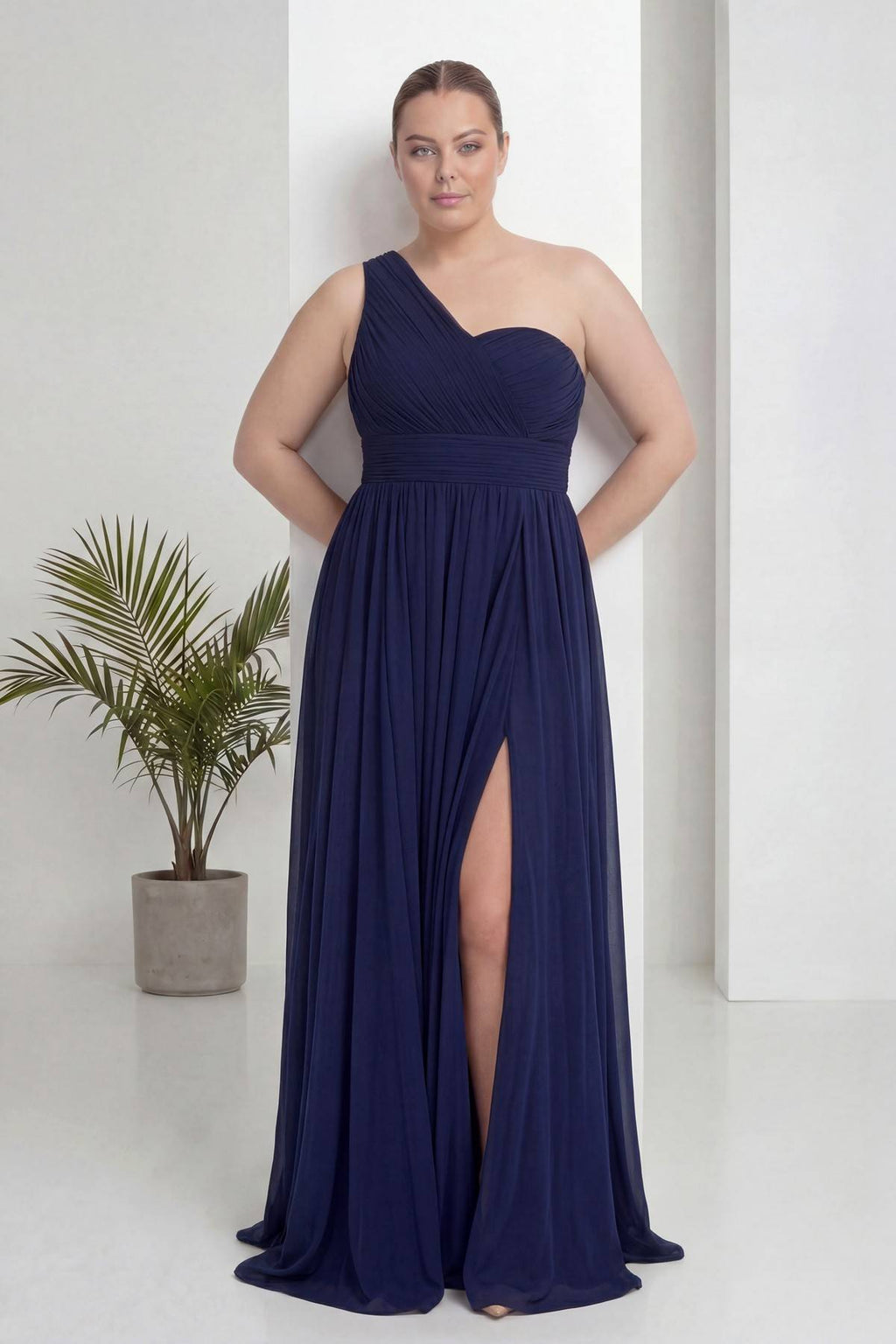 Büyük Beden Lacivert Tek Omuz Piliseli Şifon Uzun Abiye
