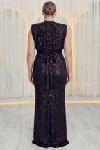 Arka siyah uzun payet balık kuşaklı kolsuz vatkalı abiye büyük beden nedime