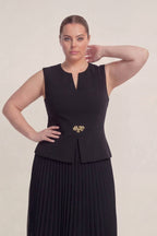 Kadın  v yaka sıfır kol midi peplum kesim   eli belinde gold detay abiye 