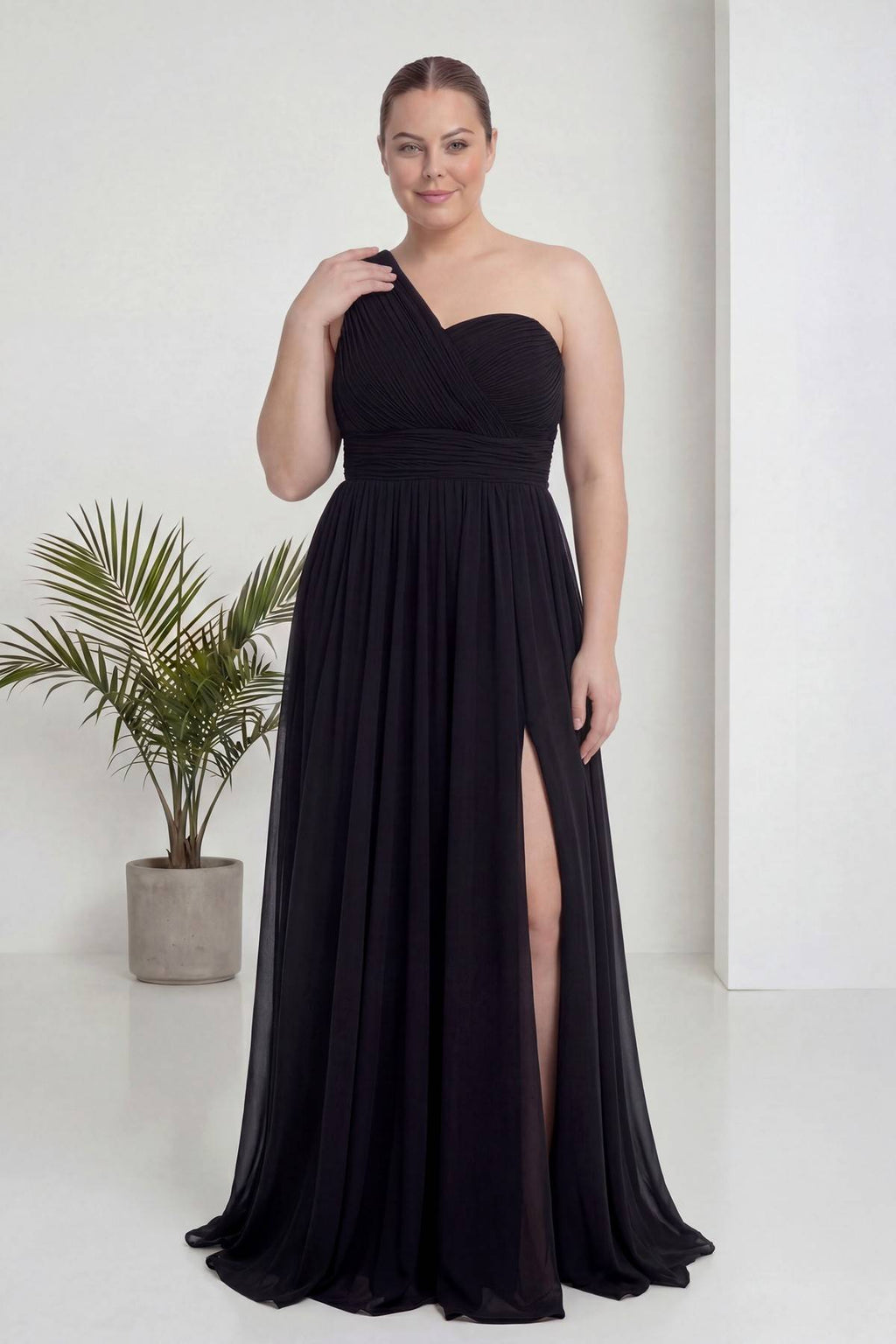 Siyah Tek Omuz Piliseli Kloş Abiye Elbise