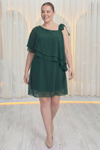 Tek omuz bağlama detaylı zümrüt yeşili büyük beden asimetrik şifon elbise