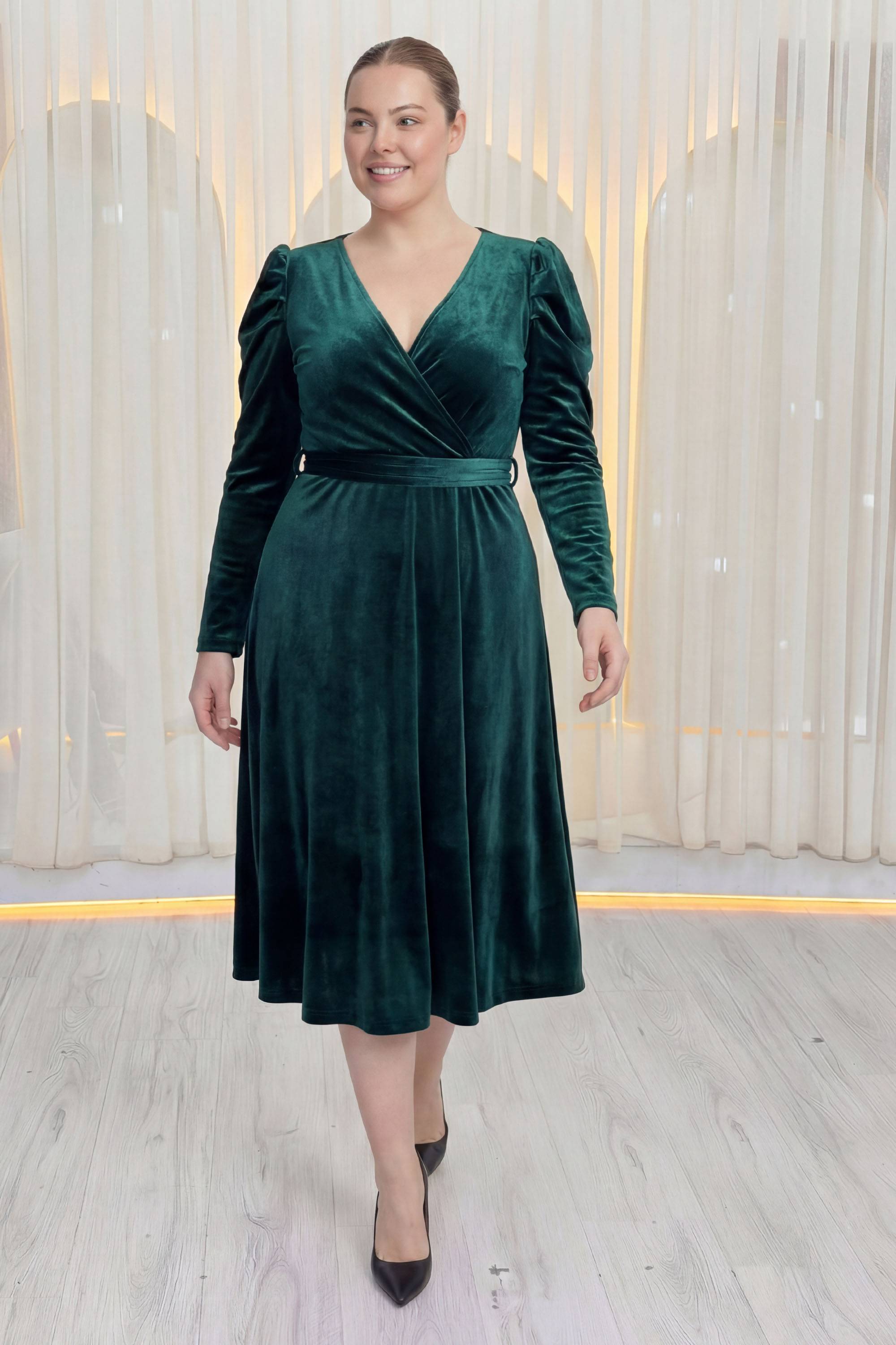 Uzun kollu midi boy kuşaklı kruvaze kesim elbise kış için günlük büyük beden