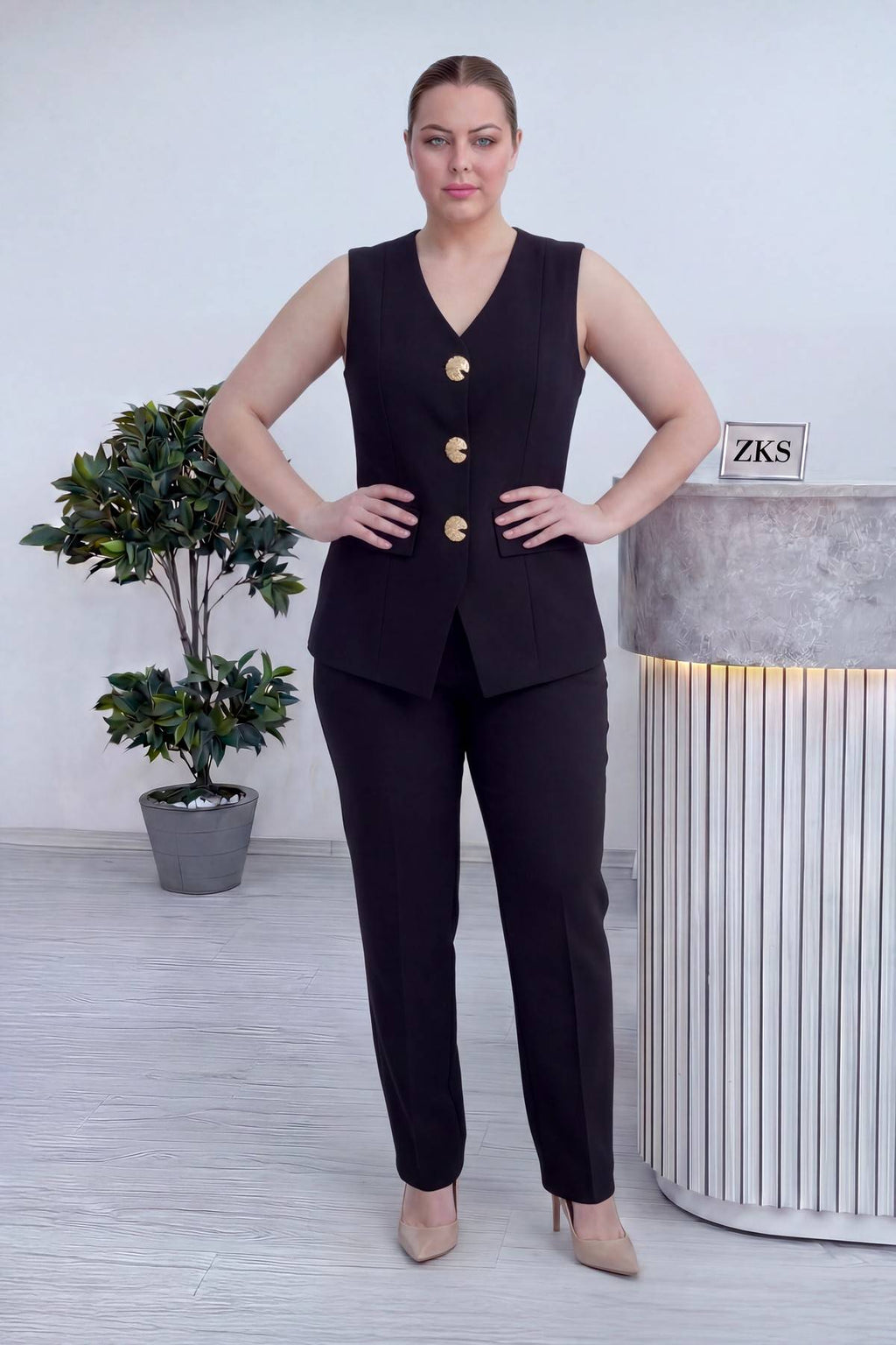 Altın düğme detaylı pantolon yelek siyah takım büyük beden 