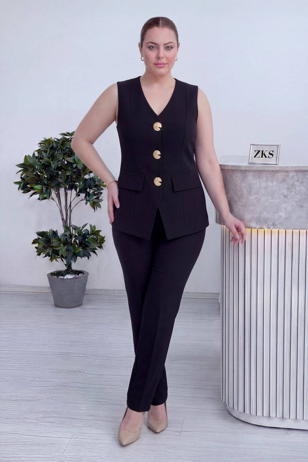 Siyah pantolon ve yelek ofis giyim büyük beden için takım ikili