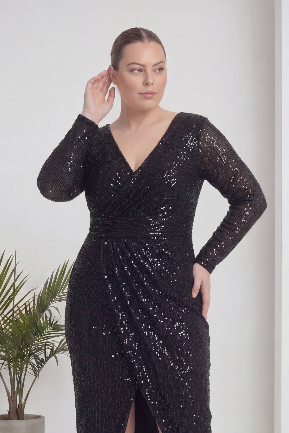 Büyük Beden Siyah Pul Payet Kruvaze Uzun Kollu Midi Abiye