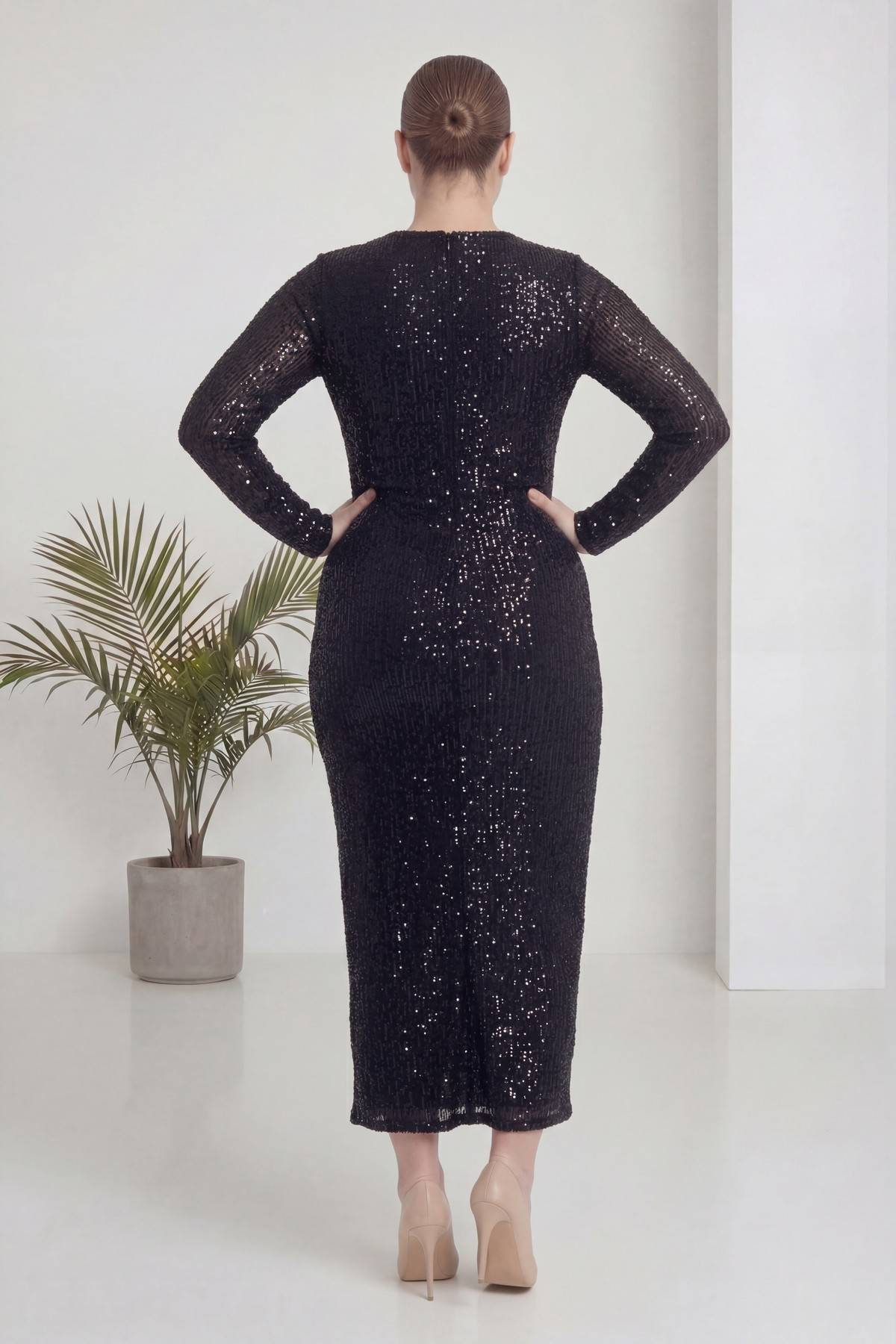 Büyük Beden Siyah Pul Payet Kruvaze Uzun Kollu Midi Abiye