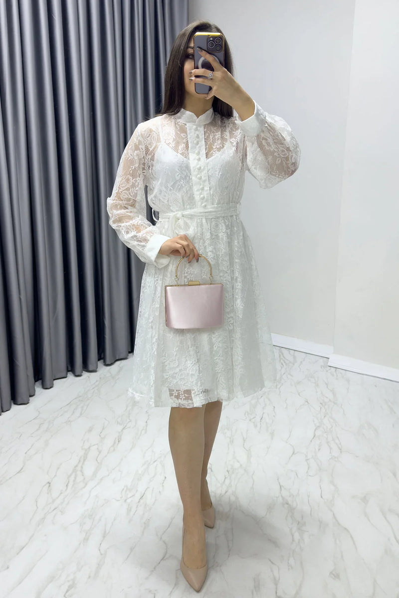 Beyaz Çan Fransız Güpür Düğmeli Büyük Beden Abiye Elbise

