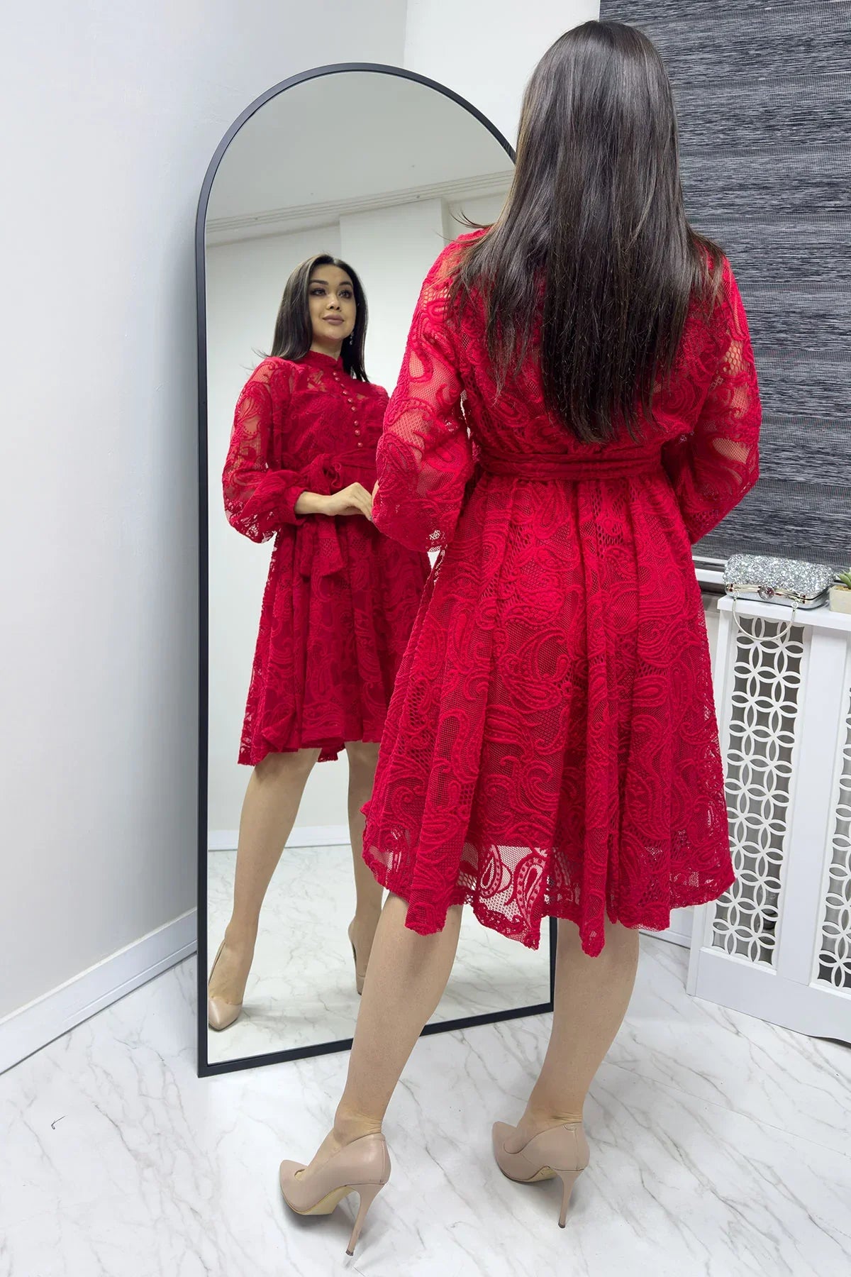 Kırmızı Çan Fransız Güpür Düğmeli Büyük Beden Abiye Elbise

