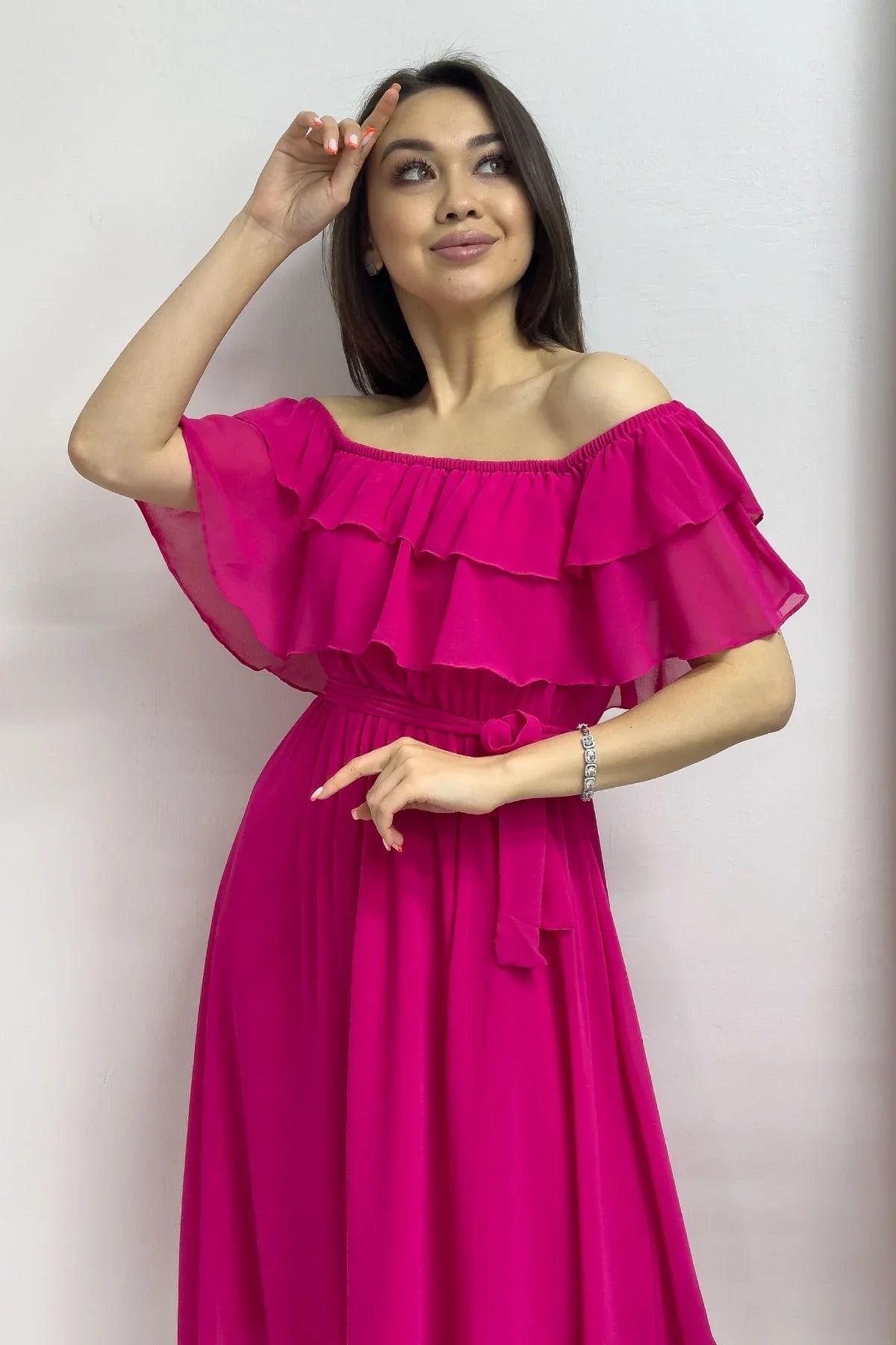 Fuşya Madonna Carmen Fırfır Yaka Büyük Beden Şifon Elbise