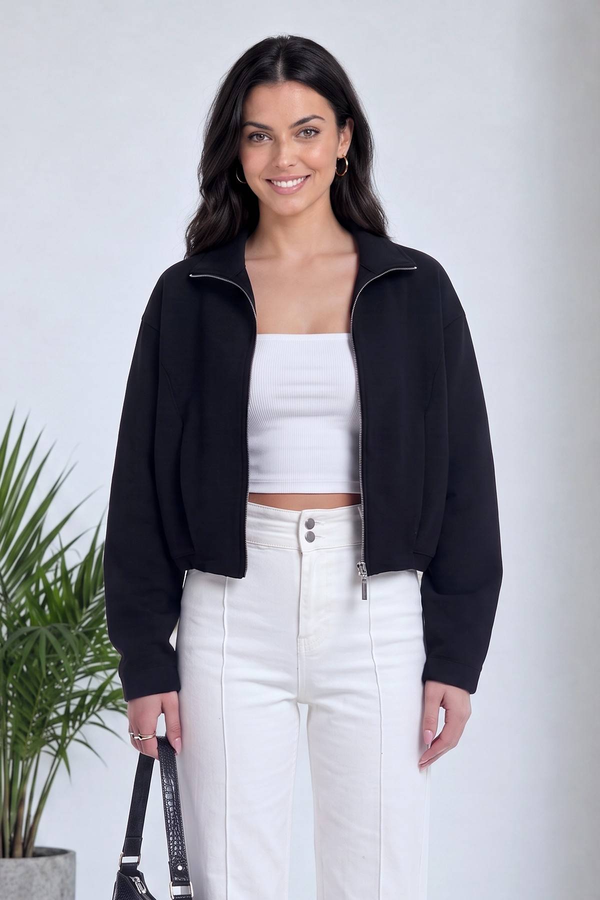 Kadın bej fermuarlı modern ceket modeli önü açık