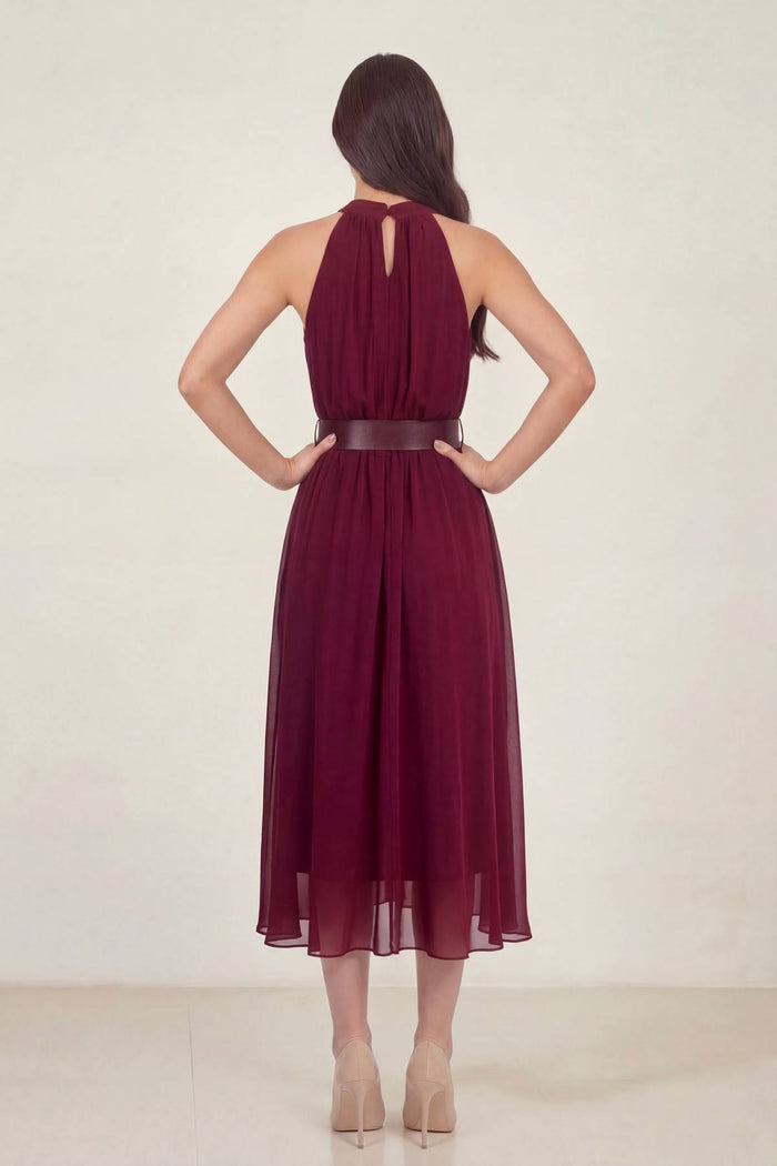 Bordo Halter Yaka Kemerli Şifon Midi Elbise
