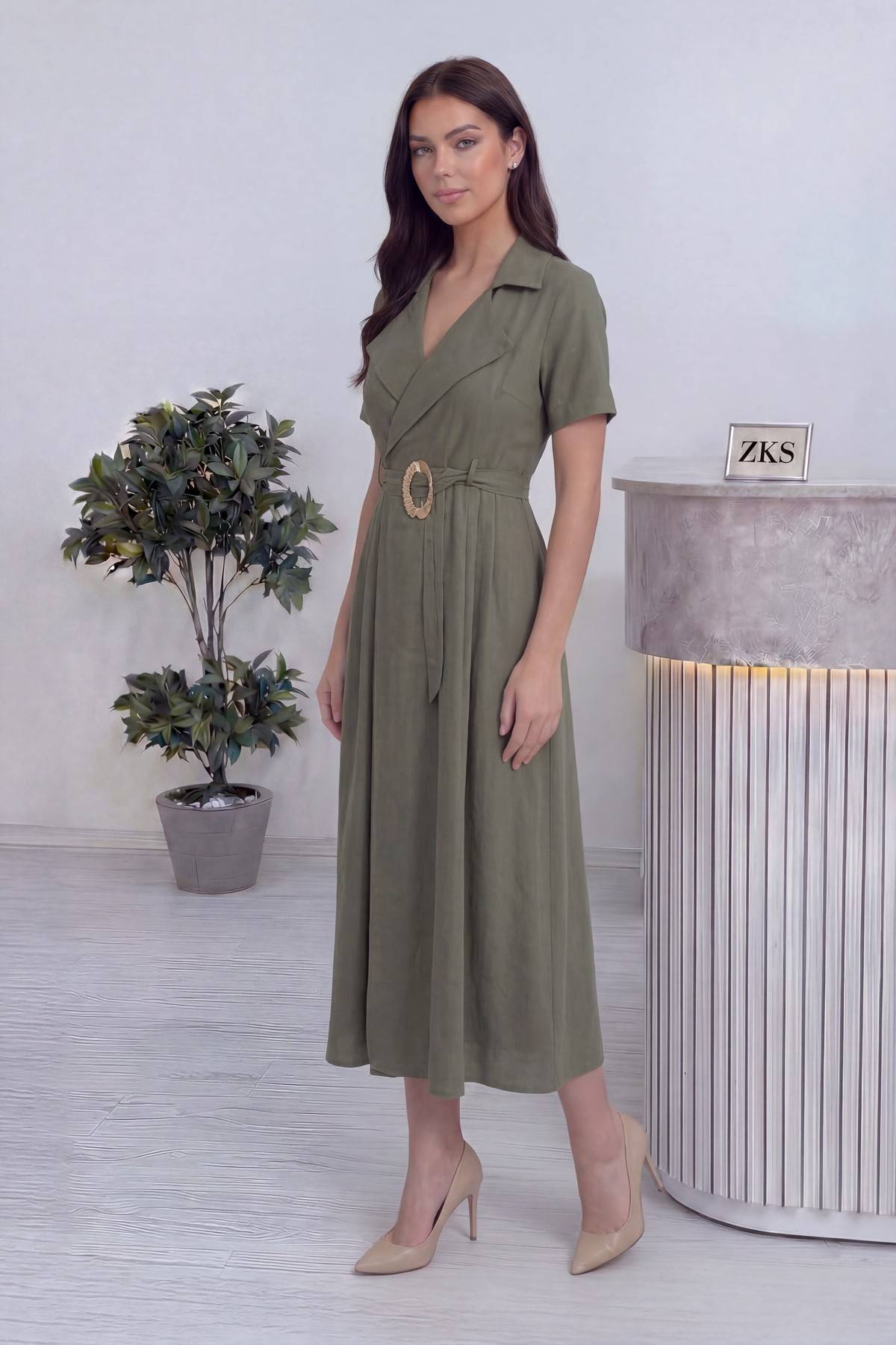 Yazlık kısa kol midi boy kuşaklı gold detaylı haki elbise