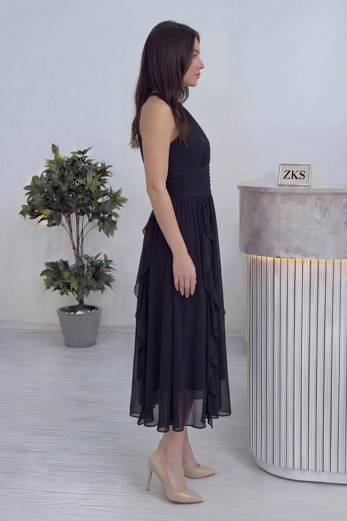 Siyah kadın halter yaka eteği fırfırlı midi boy elbise yan
