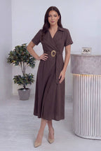 Kahverengi Kruvaze Yaka Gold Detaylı Kuşaklı Elbise 