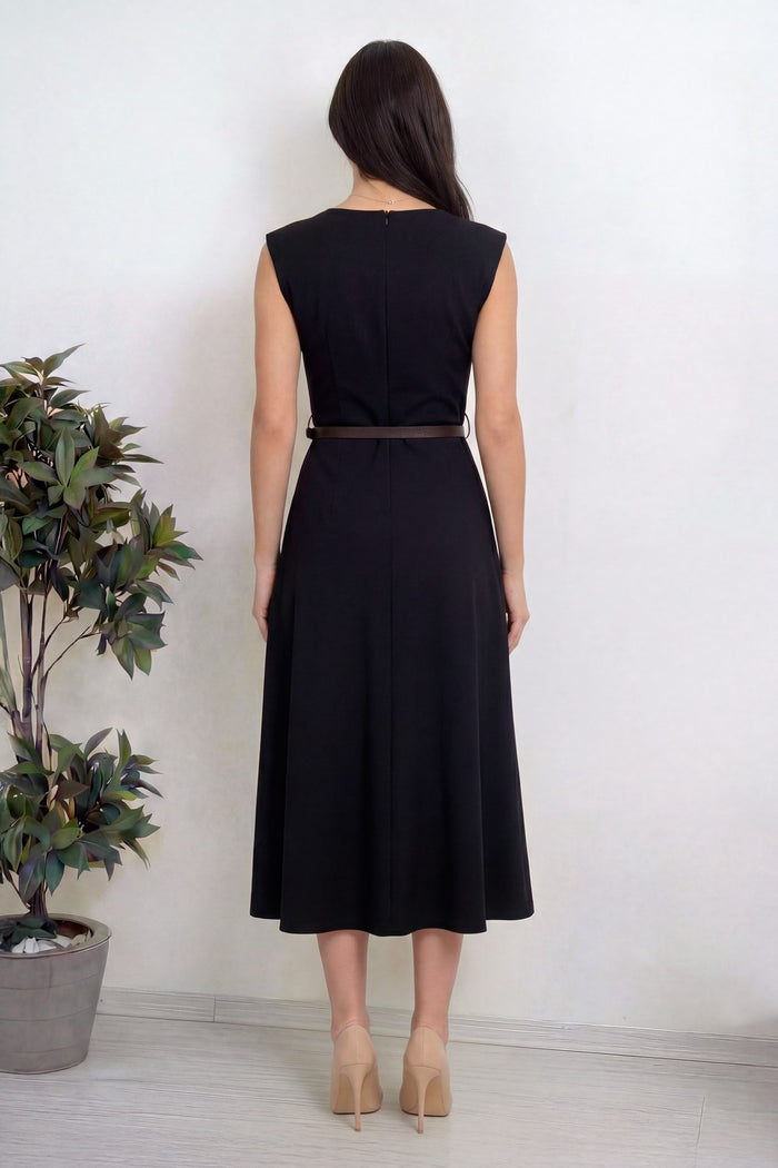 Siyah Kemer Detaylı Midi Boy Elbise