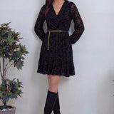 Siyah Kemerli Kruvaze Yaka Desenli Elbise