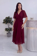 Kruvaze kesim kuşak detaylı bordo şifon kumaş midi boy kloş elbise