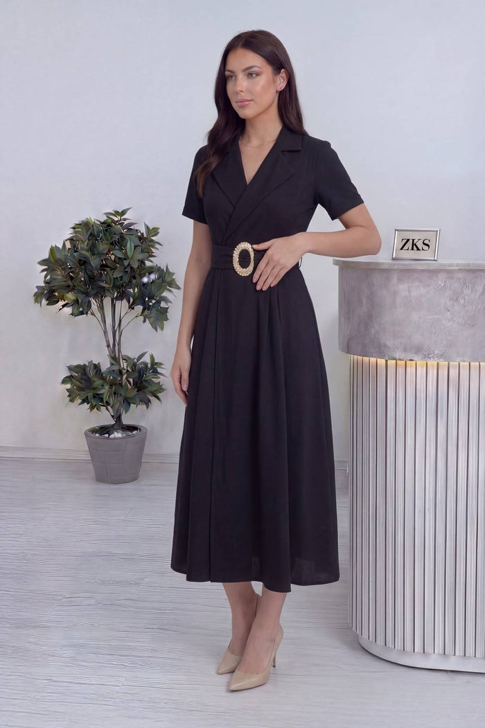 Siyah Kruvaze Yaka Gold Detay Kuşaklı Elbise