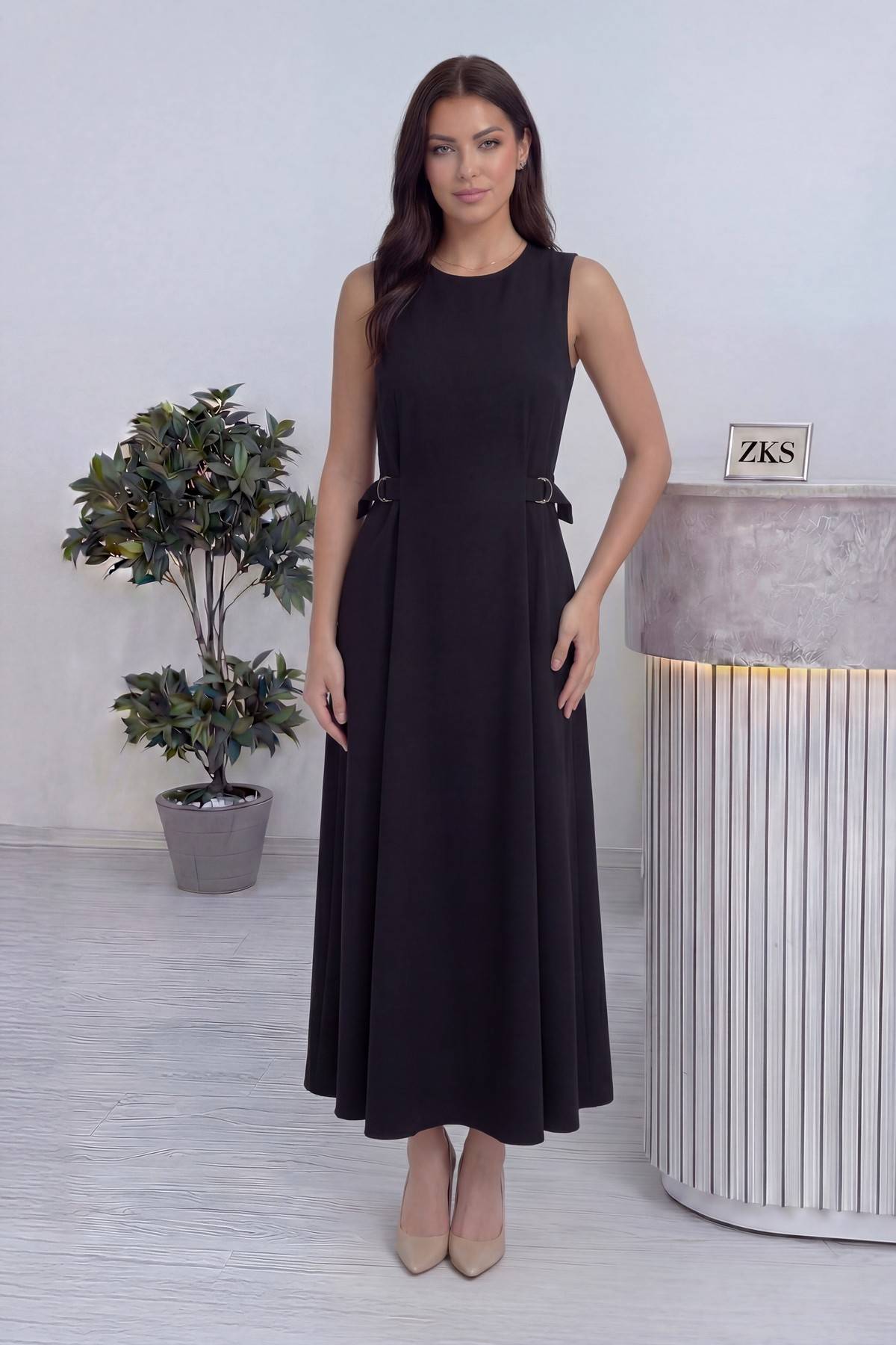 Siyah Bisiklet Yaka Yan Kemerli Uzun Midi Elbise