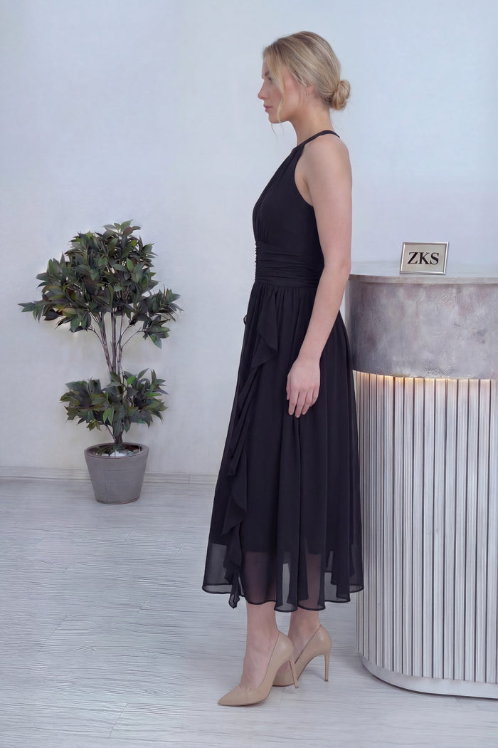 Siyah Halter Yaka Eteği Fırfırlı Midi Boy Şifon Elbise 