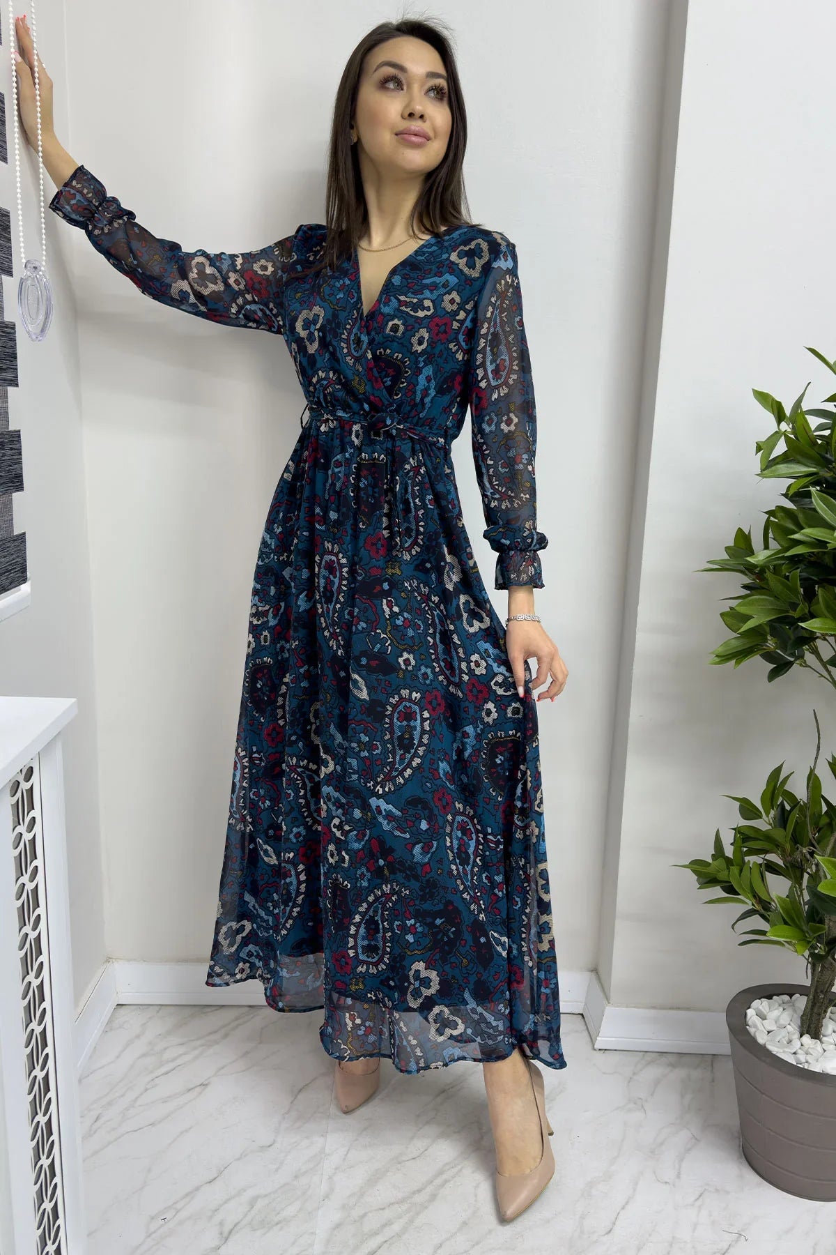 Kadın Petrol Mavisi Şal Desen Kruvaze Yaka Şifon Elbise

