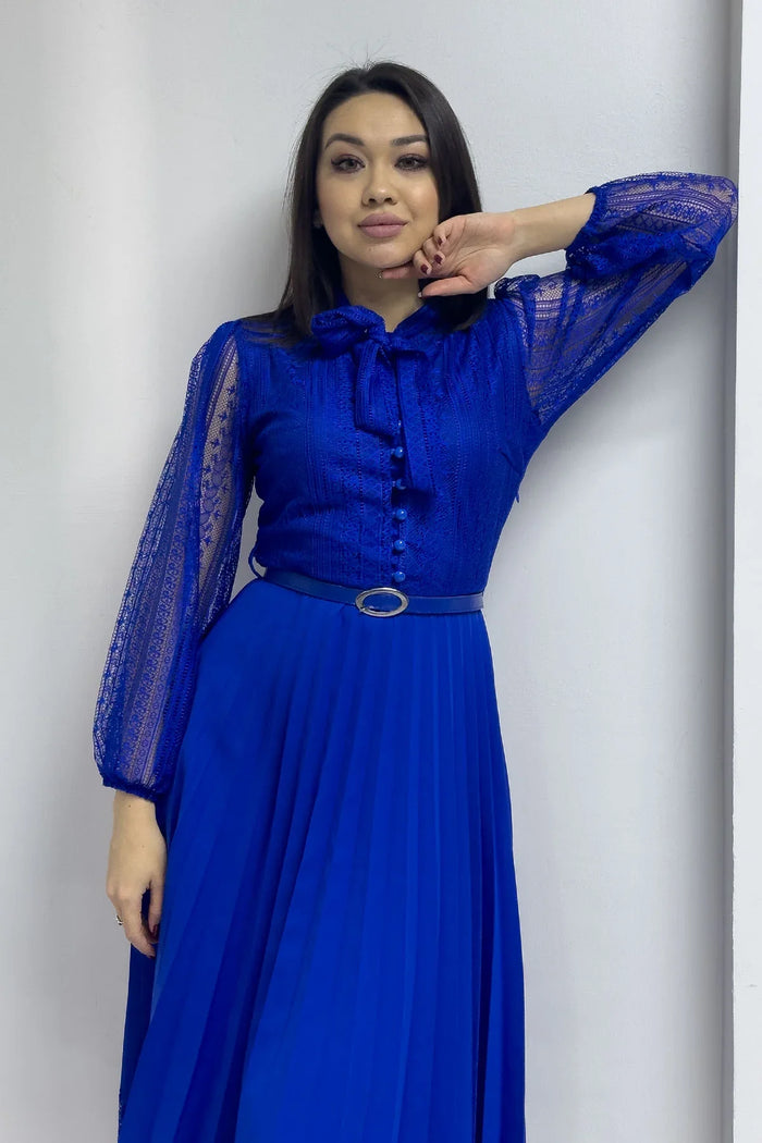 Saks Boyundan Bağlamalı Fransız Güpür Piliseli Abiye Elbise

