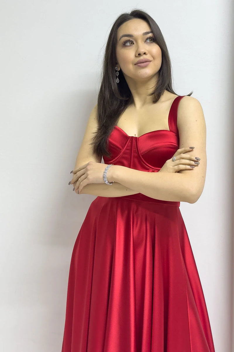 Kırmızı Gloplu Sırtı Bağcıklı Saten Askılı Midi Abiye Elbise

