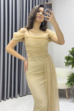 Gold Askılı Düşük Omuz Yırtmaç Detay Abiye Elbise - the ZKS