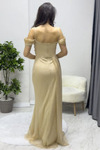 Gold Askılı Düşük Omuz Yırtmaç Detay Abiye Elbise - the ZKS