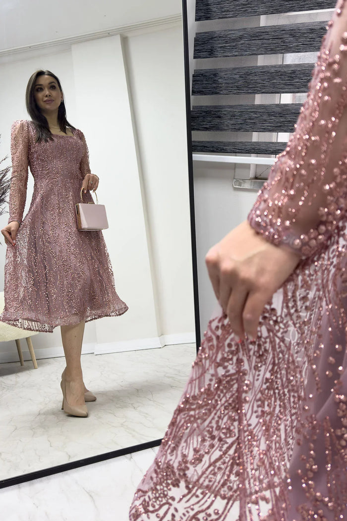 Pudra Kare Yaka Simli Nakışlı Kloş Abiye Elbise