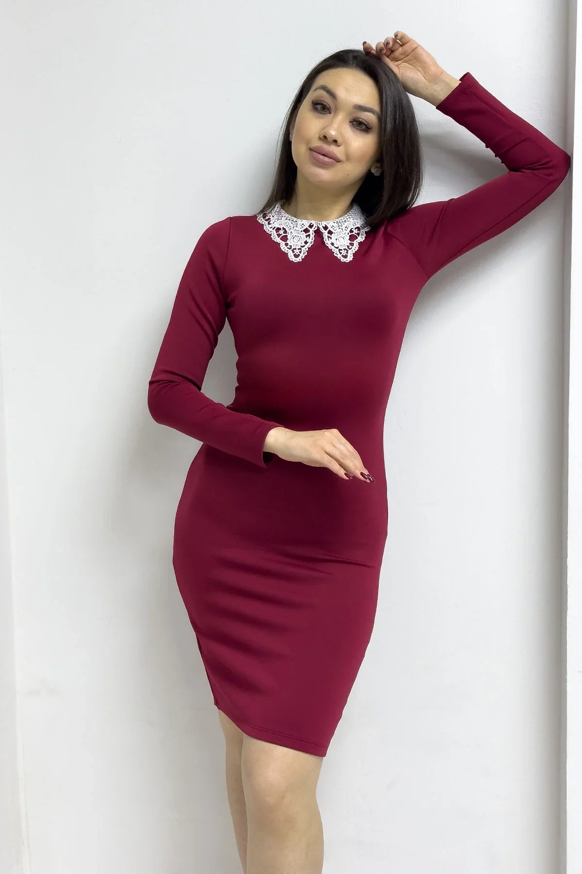 Bordo Güpürlü Önlük Yaka Elbise

