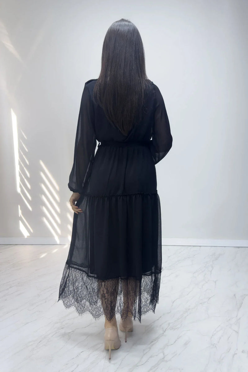 Siyah Kruvaze Güpürlü Yaka Şifon Büyük Beden Elbise

