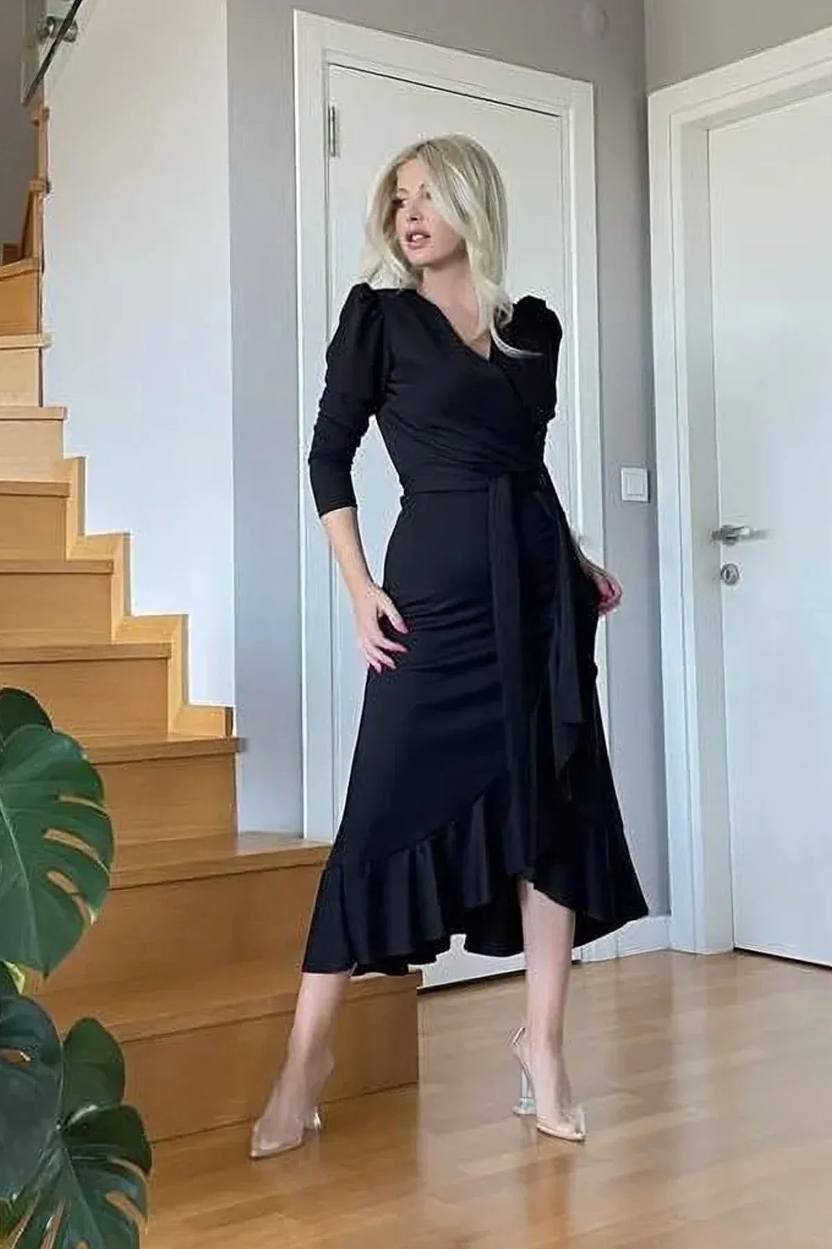 Siyah Kadın Karpuz Kol Kruvaze Krep Kuşaklı Büyük Beden Volanlı Elbise

