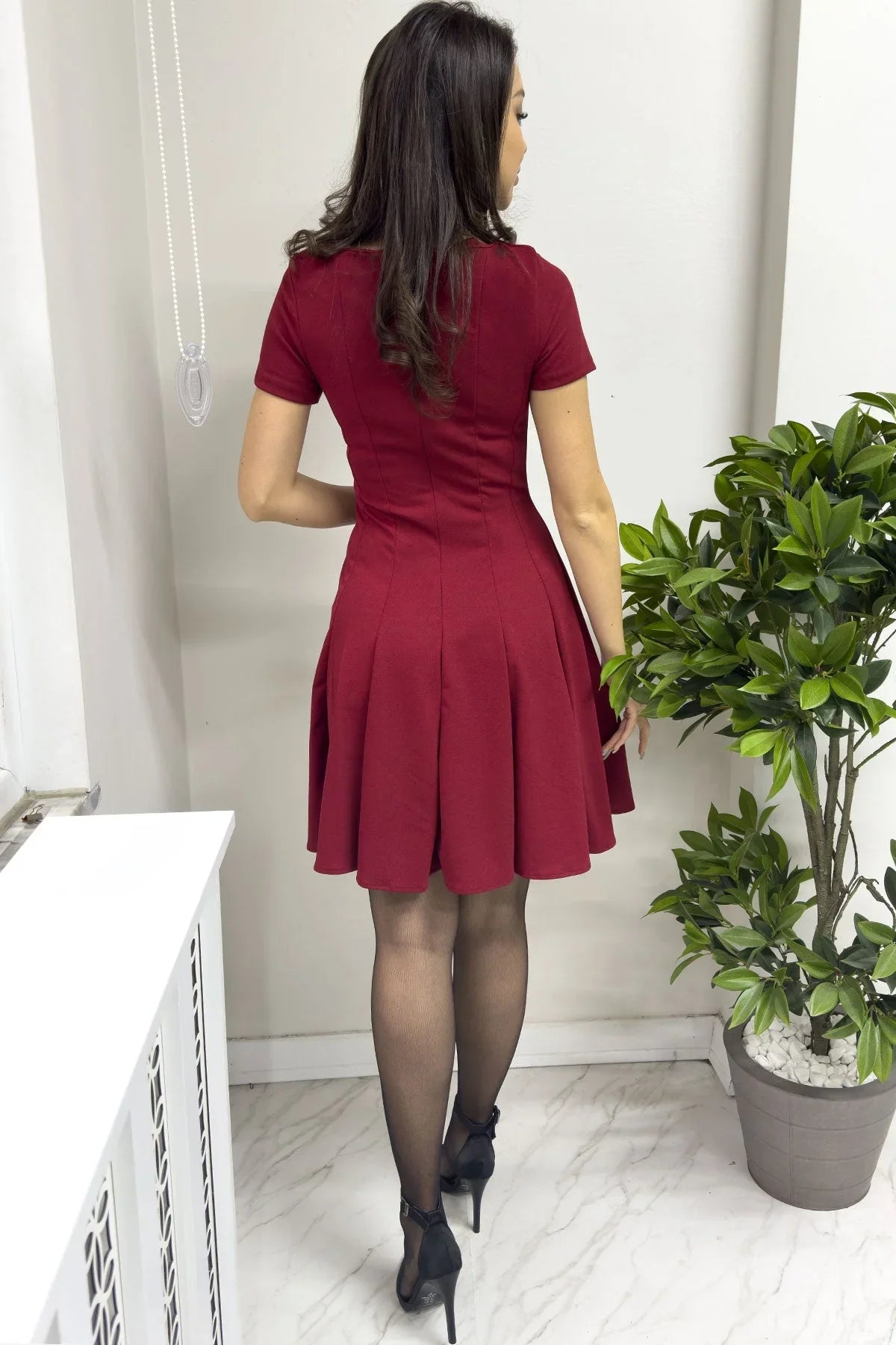 Kadın Bordo Kısa Kol Piliseli Mini Kloş Elbise - the ZKS