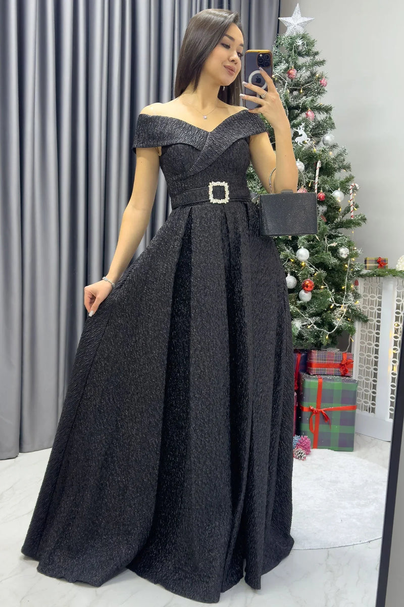 Kadın Siyah Düşük Omuz Prenses Kemerli Tafta Abiye Elbise - the ZKS