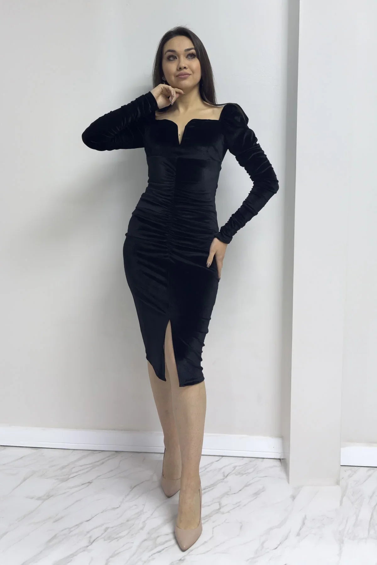 Kadın Siyah Kalp Yaka Drapeli Kadife Yeni Sezon Abiye Elbise

