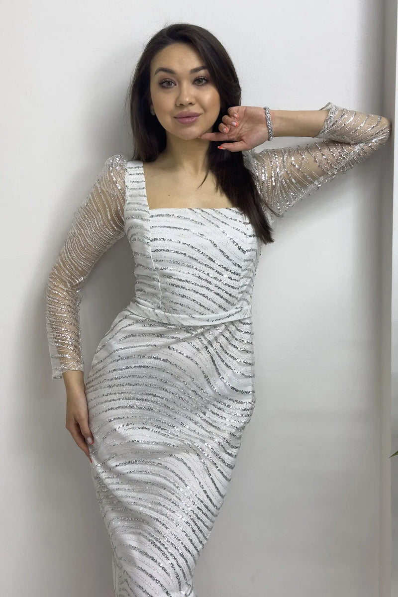 Beyaz Kare Yaka Kollu Midi Boy Abiye Elbise