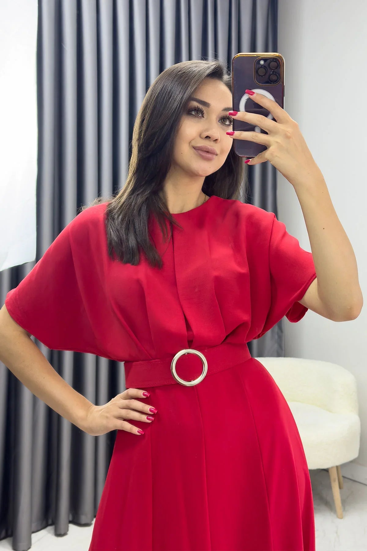 Kadın Kırmızı Önü Pileli Yarasa Kol Kemerli Midi Elbise